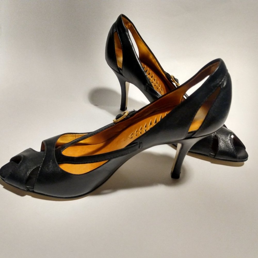 BRONX Black Leather Peep Toe Strappy Heel size 7.5